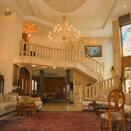 Villa White Hall Yehud-Monosson Ngoại thất bức ảnh